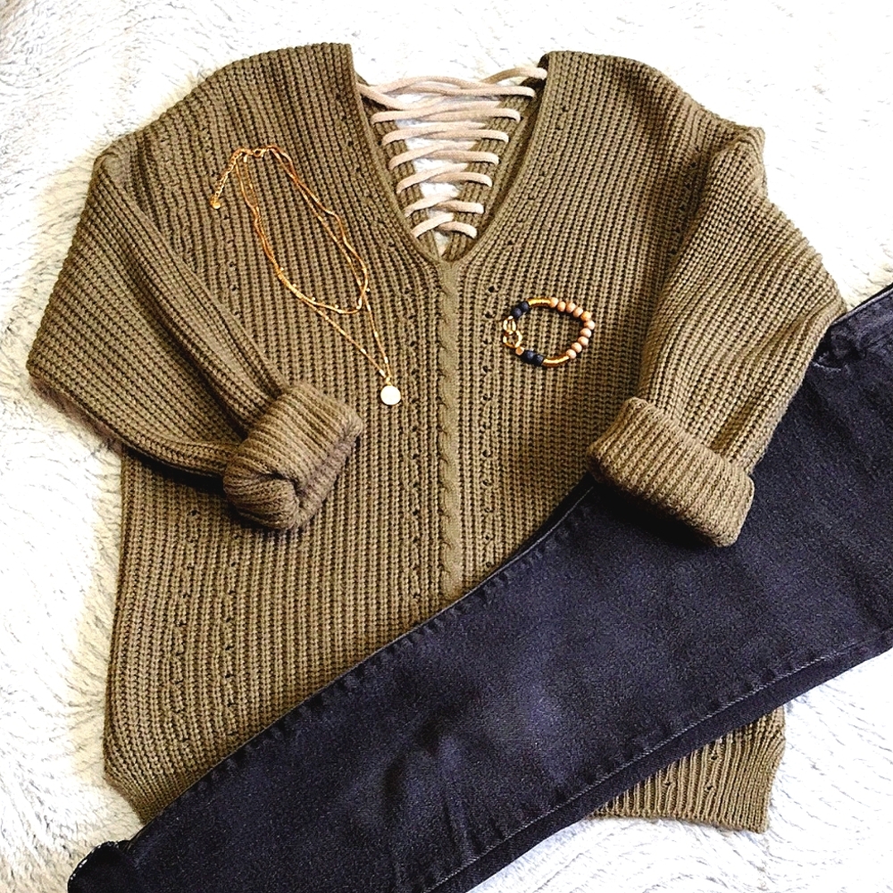 EN Creme Knit Sweater Olive Green with Cream Stitched back
